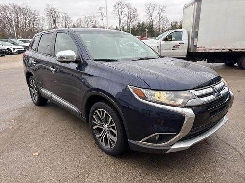 2016 Mitsubishi Outlander SE
