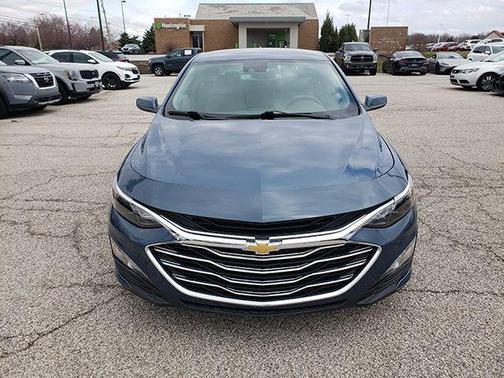 2025 Chevrolet Malibu LT