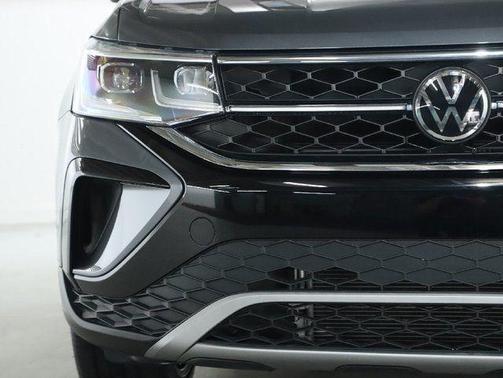 2022 Volkswagen Taos 1.5T SEL