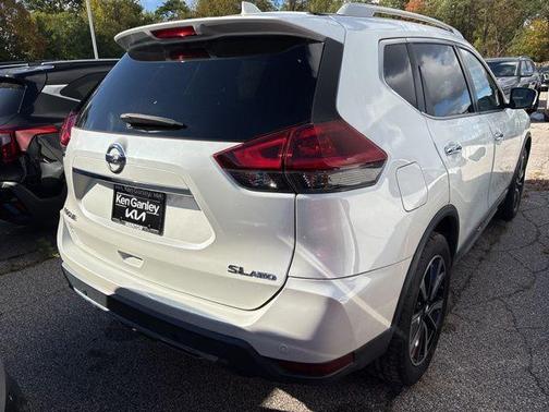 2020 Nissan Rogue SL