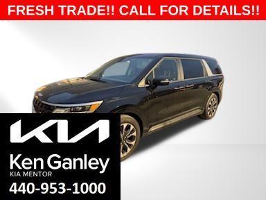 2024 Kia Carnival EX