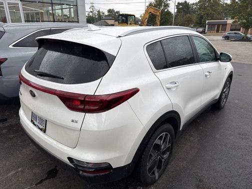 2020 Kia Sportage EX