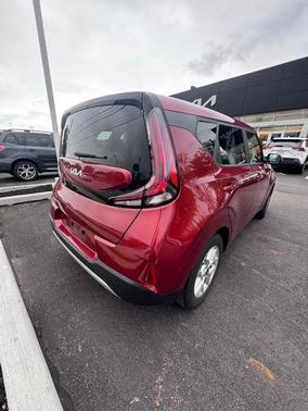 Orange 2024 Kia Soul LX