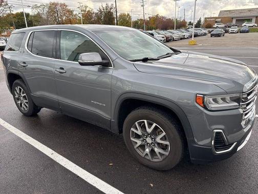 2020 GMC Acadia SLE