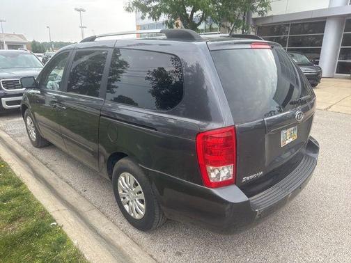 2012 Kia Sedona LX