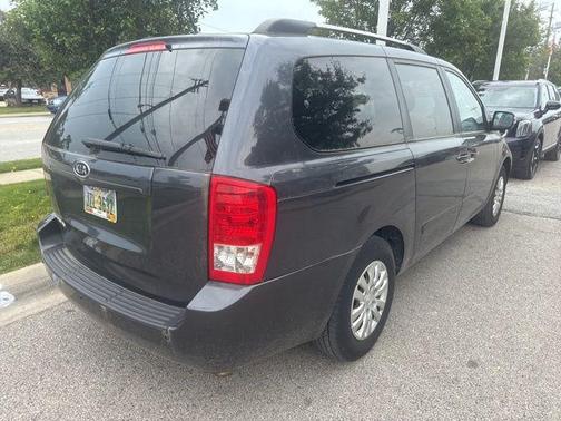 2012 Kia Sedona LX