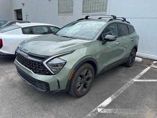 Jungle Green 2025 Kia Sportage X-Line