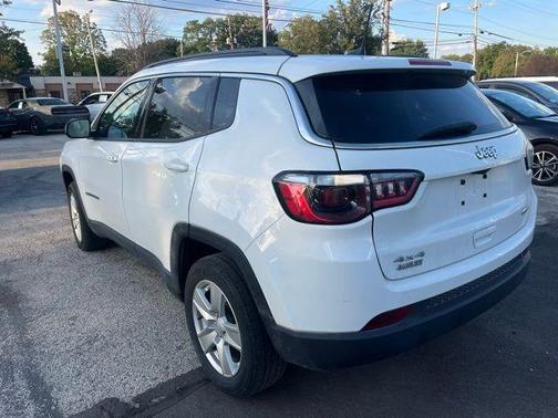 2022 Jeep Compass Latitude
