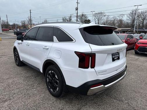2024 Kia Sorento S
