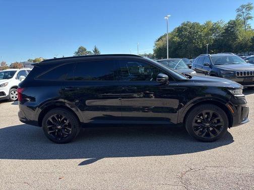 2022 Kia Sorento SX