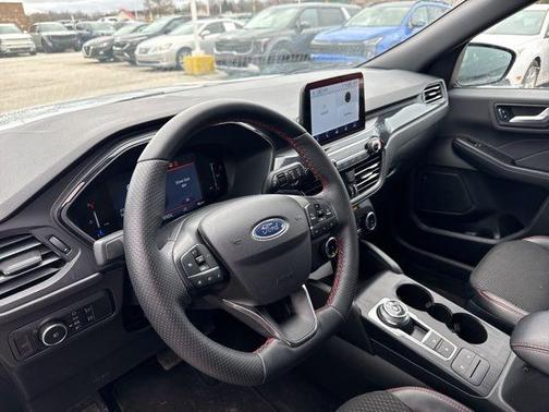 2025 Ford Escape ST-Line Select