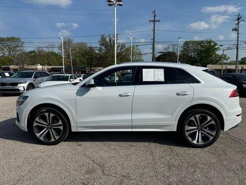 Glacier White Metallic 2019 Audi Q8 3.0T Prestige