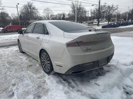 2017 Lincoln MKZ Select