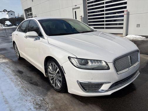 2017 Lincoln MKZ Select