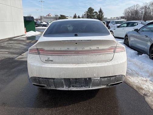 2017 Lincoln MKZ Select