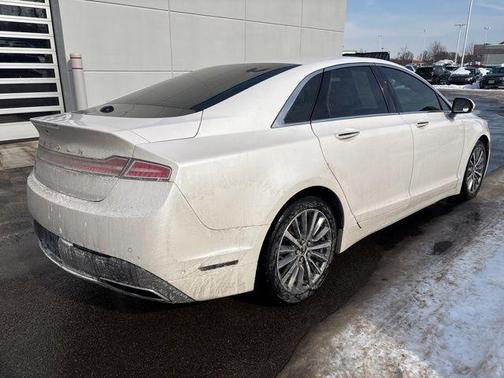 2017 Lincoln MKZ Select