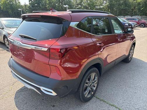 2023 Kia Seltos S