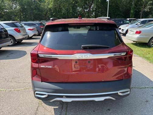 2023 Kia Seltos S