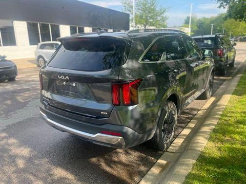 Gravity Gray 2024 Kia Sorento S