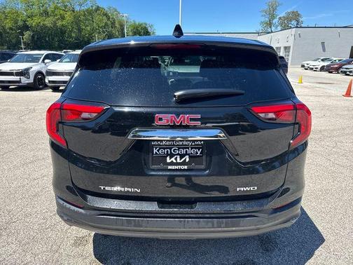 Ebony Twilight Metallic 2019 GMC Terrain SLE