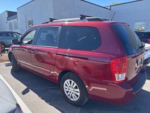 2012 Kia Sedona LX