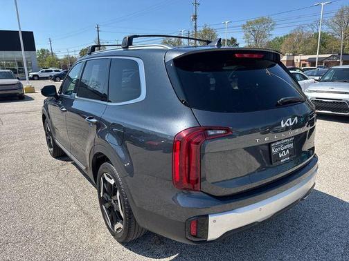Gravity Gray 2024 Kia Telluride S