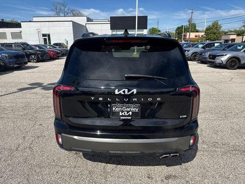 Ebony Black 2023 Kia Telluride SX-Prestige X-Pro