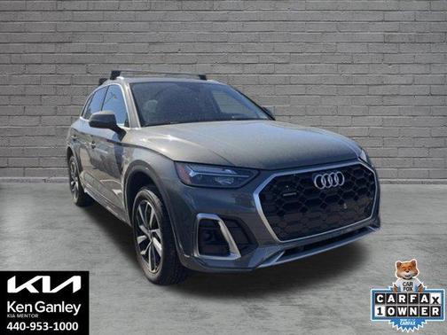 Chronos Gray Metallic 2024 Audi Q5 45 S line quattro Premium