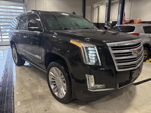 2016 Cadillac Escalade Platinum