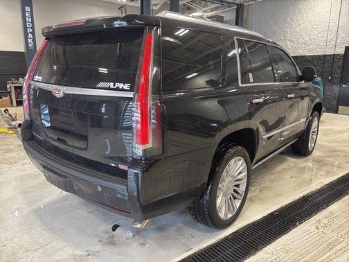 2016 Cadillac Escalade Platinum