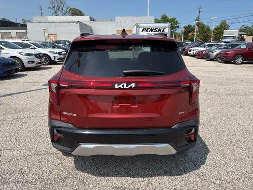 2024 Kia Seltos S