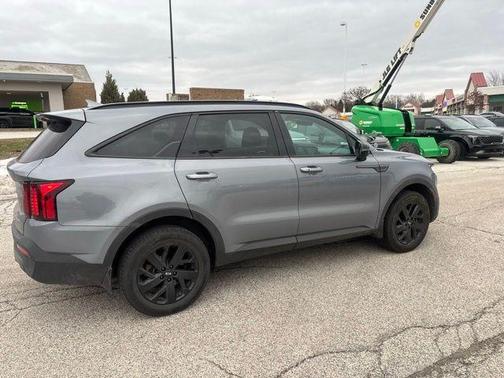 2021 Kia Sorento S