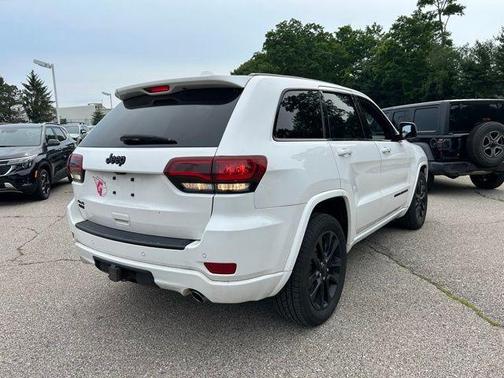2017 Jeep Grand Cherokee Altitude