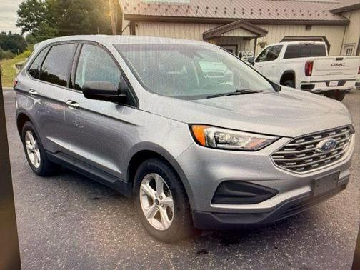 2020 Ford Edge SE