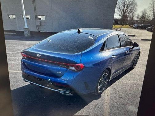 2021 Kia K5 EX
