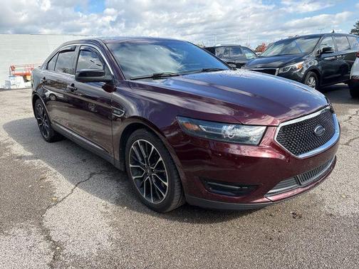 2018 Ford Taurus SHO