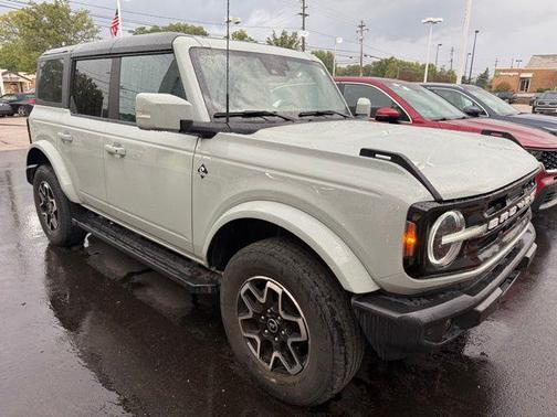 2021 Ford Bronco Outer Banks