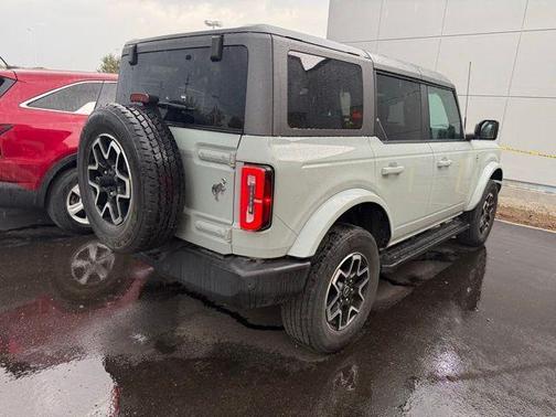 2021 Ford Bronco Outer Banks