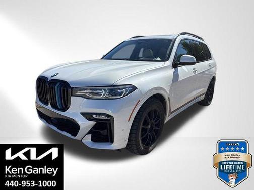 2021 BMW X7 M50i