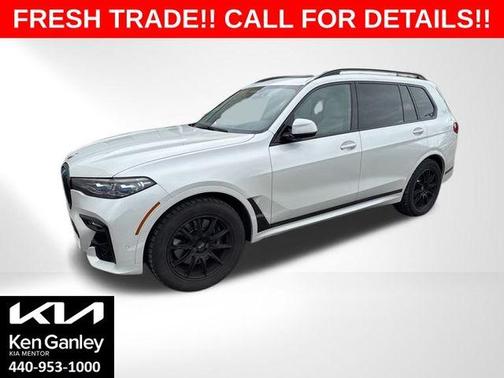 2021 BMW X7 M50i