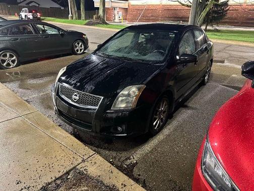 Super Black 2008 Nissan Sentra SE-R Spec V