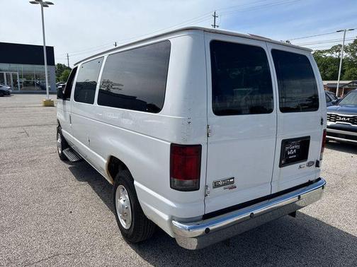 Oxford White 2012 Ford E150 XLT