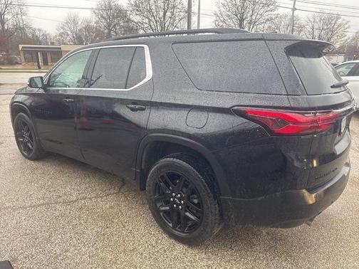 2022 Chevrolet Traverse LT Cloth