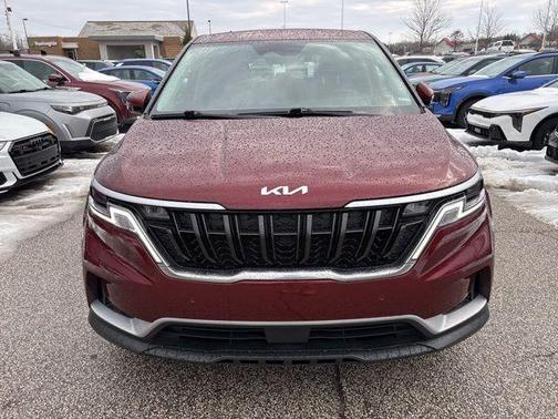 2023 Kia Carnival EX