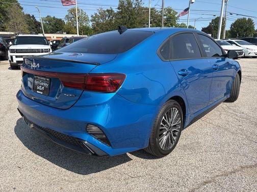 2022 Kia Forte GT-Line