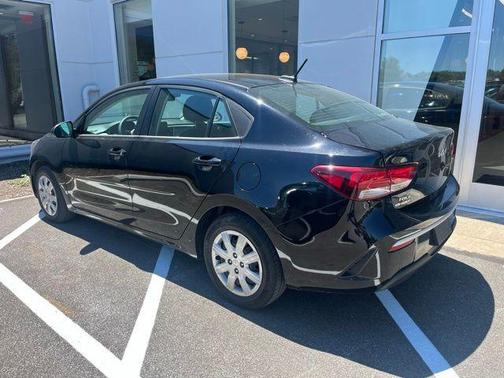 Aurora Black 2022 Kia Rio S
