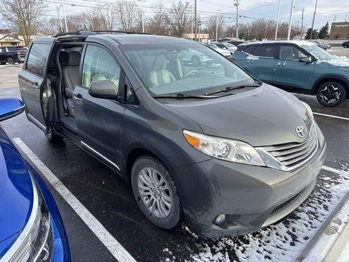 2012 Toyota Sienna Base