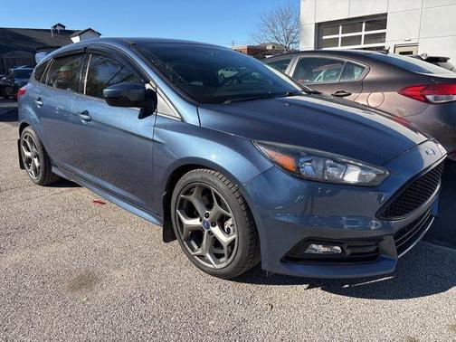 2018 Ford Focus ST Base
