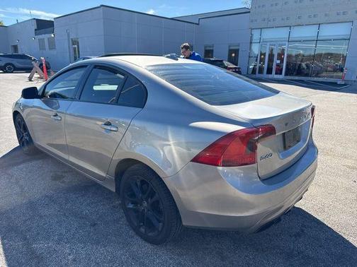 2015 Volvo S60 T5 Premier