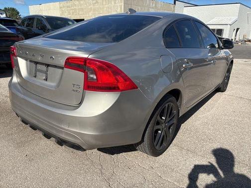 2015 Volvo S60 T5 Premier
